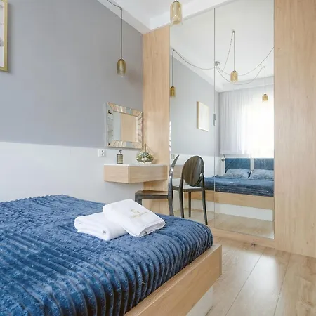 Golden - Great Location - Cozy And Bright&gdanska Apartament *